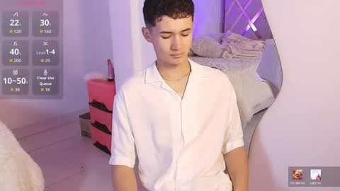 Snapshot of eiden_blake chatting on February 11, 2026, 12:04 am Eiden Blake online show from February 11, 2026, 12:04 am