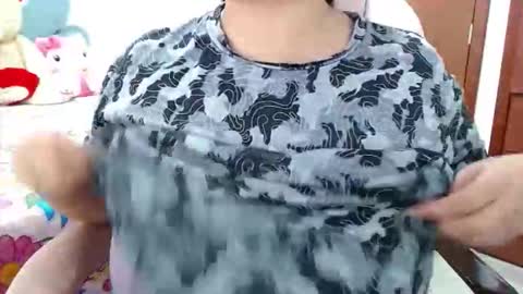 eileenmost online show from September 11, 2025, 10:10 pm