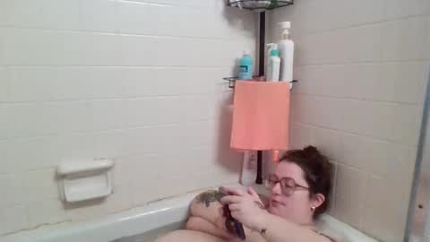 Snapshot of eilidh90 chatting on December 22, 2025, 9:56 pm eilidh 3 online show from December 22, 2025, 9:56 pm