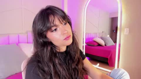 eimmy_bm online show from October 30, 2025, 7:25 pm