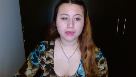 Snapshot of eimy_collin chatting on December 6, 2024, 3:52 am EIMY   MODEL INDEPENDENT online show from December 6, 2024, 3:52 am