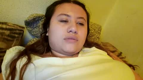 Snapshot of eimy_collin chatting on December 10, 2024, 6:38 pm EIMY   MODEL INDEPENDENT online show from December 10, 2024, 6:38 pm