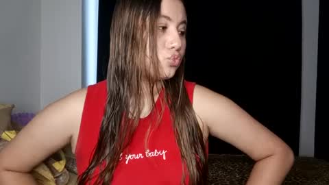 Snapshot of eimy_collin chatting on December 16, 2024, 10:34 pm EIMY   MODEL INDEPENDENT online show from December 16, 2024, 10:34 pm