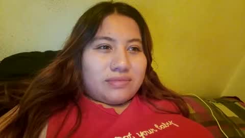 Snapshot of eimy_collin chatting on December 17, 2024, 4:11 pm EIMY   MODEL INDEPENDENT online show from December 17, 2024, 4:11 pm