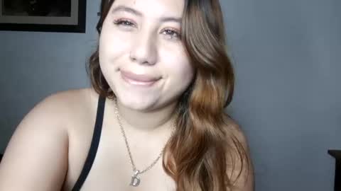 Snapshot of eimy_collin chatting on December 22, 2024, 3:11 am EIMY   MODEL INDEPENDENT online show from December 22, 2024, 3:11 am