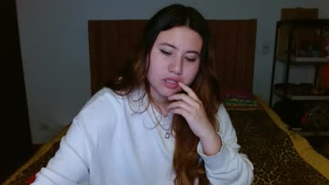 Snapshot of eimy_collin chatting on February 10, 2025, 8:53 am EIMY   MODEL INDEPENDENT online show from February 10, 2025, 8:53 am