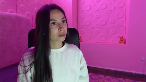 Eimy rose online show from February 17, 2026, 11:50 am