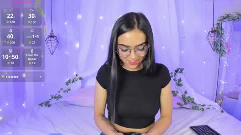 eimy_rosse18 online show from April 10, 2026, 2:22 pm