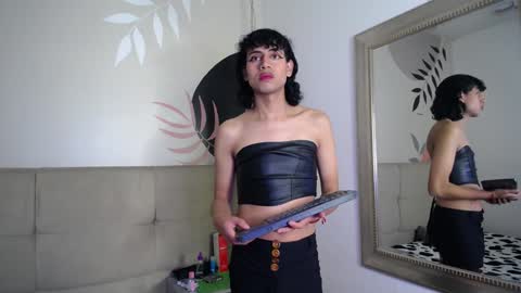 Eimyflorian online show from January 17, 2025, 11:59 am