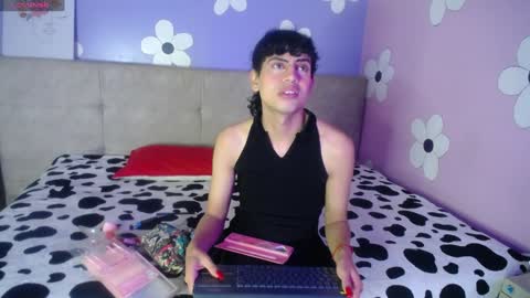 Eimyflorian online show from February 8, 2025, 11:33 am