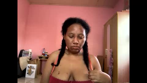 Snapshot of eirondra_valeen chatting on January 8, 2026, 10:50 am Eirondra Valeen online show from January 8, 2026, 10:50 am