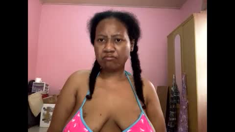 Snapshot of eirondra_valeen chatting on February 22, 2026, 10:25 am Eirondra Valeen online show from February 22, 2026, 10:25 am