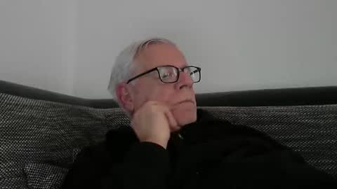 Snapshot of eisbaer1957 chatting on February 21, 2026, 3:46 pm eisbaer1957 online show from February 21, 2026, 3:46 pm