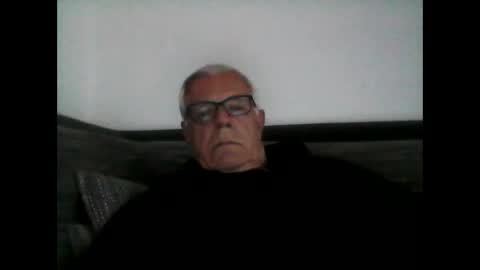 Snapshot of eisbaer1957 chatting on April 16, 2026, 6:09 pm eisbaer1957 online show from April 16, 2026, 6:09 pm