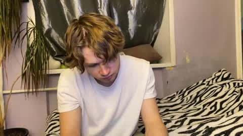 Eitan online show from October 22, 2025, 4:07 pm