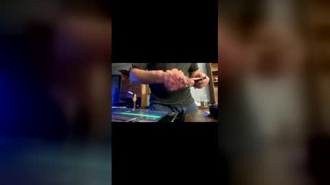 Snapshot of ejbooker11 chatting on January 6, 2026, 5:22 am PiedPiper online show from January 6, 2026, 5:22 am