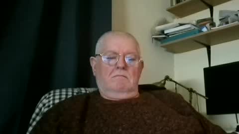 eketman1964 online show from February 5, 2026, 5:50 pm