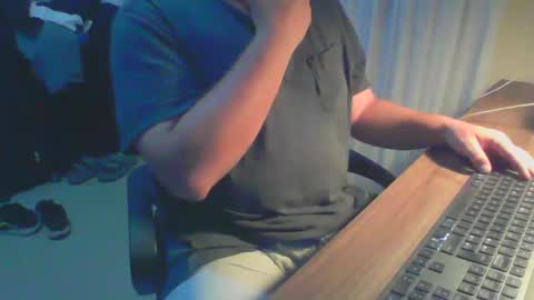 Snapshot of ekudemic chatting on December 2, 2024, 5:26 am Juan Pablo M online show from December 2, 2024, 5:26 am