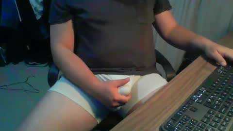 Snapshot of ekudemic chatting on January 19, 2025, 5:05 am Juan Pablo M online show from January 19, 2025, 5:05 am