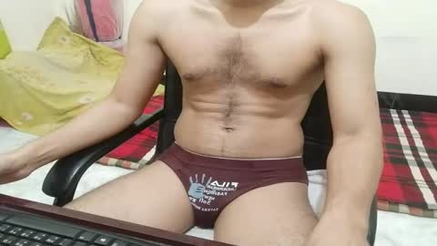 Snapshot of ekzxoxo chatting on March 9, 2025, 10:41 pm Ekz online show from March 9, 2025, 10:41 pm