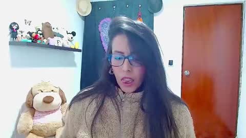 Snapshot of ela_3611 chatting on December 31, 2024, 5:44 am ela_3611 online show from December 31, 2024, 5:44 am