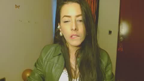 ela_3611 online show from October 17, 2025, 2:15 am