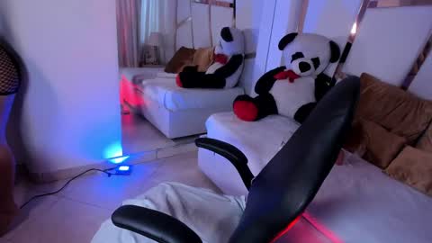 Ela Beli online show from September 17, 2025, 4:14 am