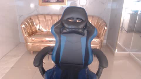 ELA  online show from January 13, 2026, 8:36 pm