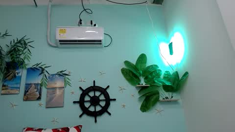 ladi online show from December 4, 2025, 2:15 pm