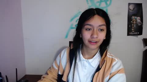 Snapshot of elaine_sun chatting on December 6, 2024, 4:03 am Elaine eli online show from December 6, 2024, 4:03 am