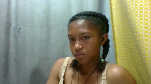 Snapshot of elaliealdy chatting on October 3, 2025, 7:00 pm elaliealdy online show from October 3, 2025, 7:00 pm