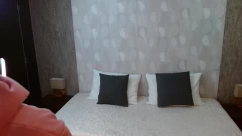 Snapshot of elamurray chatting on December 2, 2025, 11:15 am elamurray online show from December 2, 2025, 11:15 am