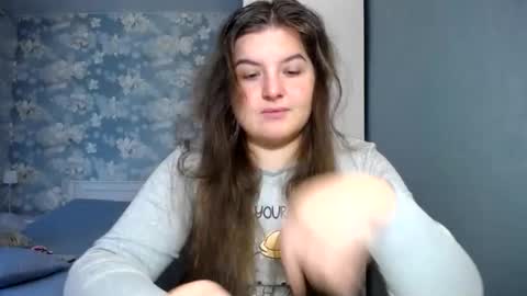 Snapshot of elanis_blair chatting on February 19, 2026, 1:29 pm Elanis online show from February 19, 2026, 1:29 pm