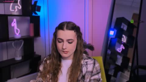 Snapshot of elara_doll chatting on December 5, 2025, 7:10 pm elara_doll online show from December 5, 2025, 7:10 pm