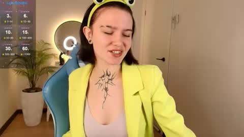 elastikiss online show from November 16, 2025, 2:17 am