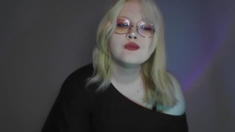 elayne_sweet online show from July 10, 2026, 6:17 am