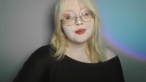 elayne_sweet online show from July 12, 2026, 6:04 am