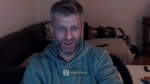 Snapshot of elculiador2207 chatting on December 14, 2024, 3:18 am Timm online show from December 14, 2024, 3:18 am