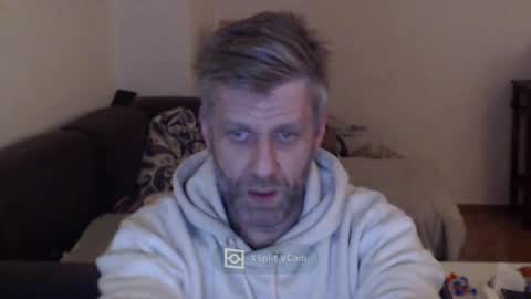 Snapshot of elculiador2207 chatting on January 14, 2025, 6:07 pm Timm online show from January 14, 2025, 6:07 pm