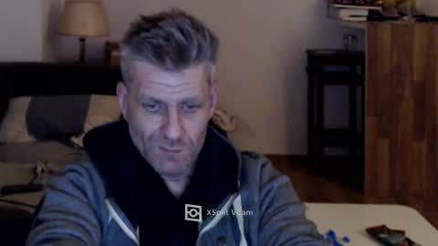 Snapshot of elculiador2207 chatting on February 15, 2025, 1:21 am Timm online show from February 15, 2025, 1:21 am