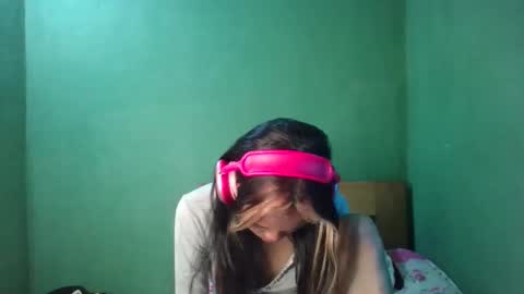 Snapshot of eldie69 chatting on April 17, 2026, 12:08 pm eldie69 online show from April 17, 2026, 12:08 pm