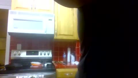 Snapshot of eldisiac chatting on December 26, 2024, 11:35 pm EL-Disiac online show from December 26, 2024, 11:35 pm