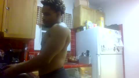 Snapshot of eldisiac chatting on January 28, 2025, 12:15 am EL-Disiac online show from January 28, 2025, 12:15 am