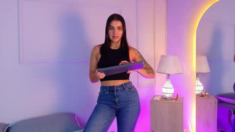 Snapshot of electrascot chatting on February 6, 2026, 7:17 pm ELECTRA online show from February 6, 2026, 7:17 pm