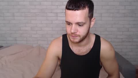 Snapshot of electric_smile chatting on October 26, 2025, 7:03 am Alex online show from October 26, 2025, 7:03 am