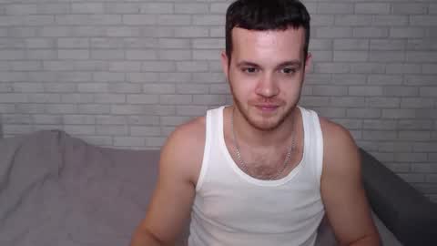 Snapshot of electric_smile chatting on November 8, 2025, 3:45 pm Alex online show from November 8, 2025, 3:45 pm