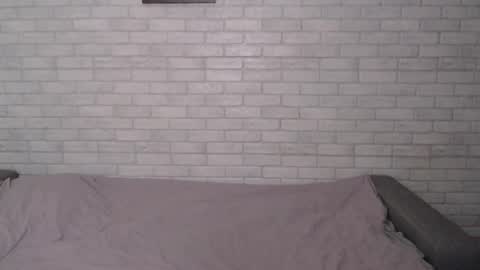 Snapshot of electric_smile chatting on November 13, 2025, 5:06 am Alex online show from November 13, 2025, 5:06 am