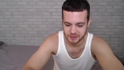 Snapshot of electric_smile chatting on November 15, 2025, 7:38 am Alex online show from November 15, 2025, 7:38 am