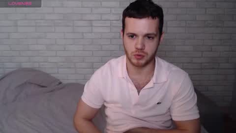 Snapshot of electric_smile chatting on November 30, 2025, 2:32 pm Alex online show from November 30, 2025, 2:32 pm