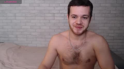 Snapshot of electric_smile chatting on December 18, 2025, 5:02 am Alex online show from December 18, 2025, 5:02 am